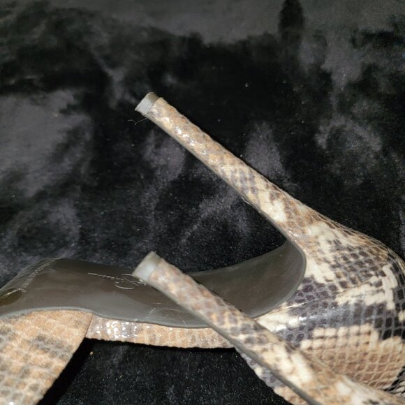 Jessica Simpson Heels - Picture 2 of 6